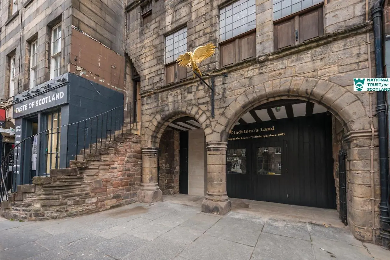 Struthers Apartment By National Trust Scotland Edinburgh